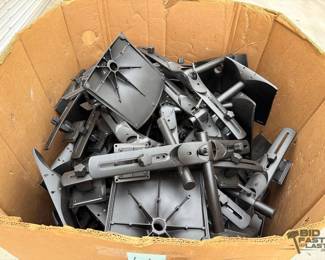 2624  50 Monitor Stands