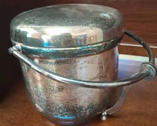 Reed And Barton Silverplated Hinged Ice Bucket