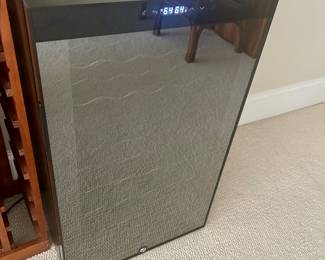 Ivation wine cooler