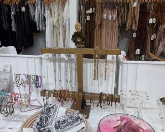 All jewelry and accessories $11