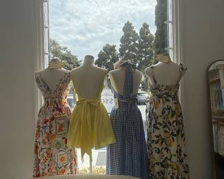 Mannequins 50% off have 7