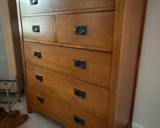 Mission Style 7 Drawer Chest: 42 1/2" x 18" x 50 1/2"