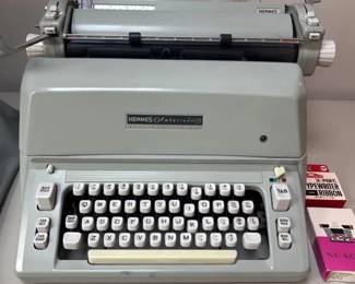  07 Vintage Hermes Ambassador Typewriter