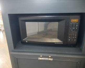 Frigidaire microwave oven