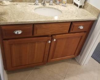 Bath vanity