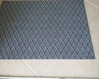 Area rug