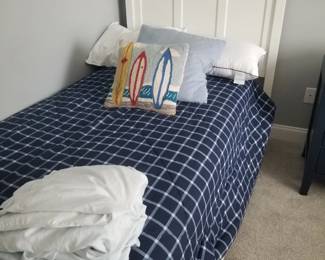 Twin bed