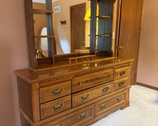 Master dresser with mirror