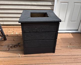 Deck planter