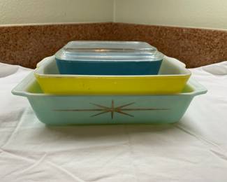 Vintage Pyrex Blue  Yellow