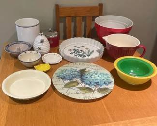 Mixed Dish Lot