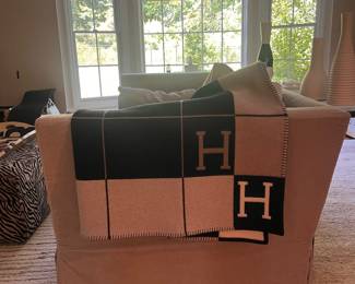 Hermes blanket
