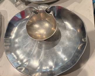 2-piece Wilton Armetale clam shell-shaped chip and dip server set designed by Bruce Fox
