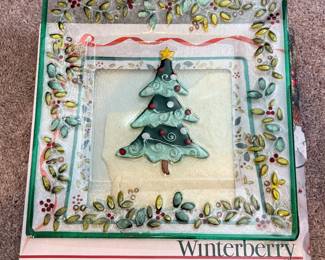 Pfaltzgraff "Winter berry" platter