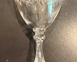 vintage Cambridge Bexley water glass, featuring distinctive starburst cut patterns
