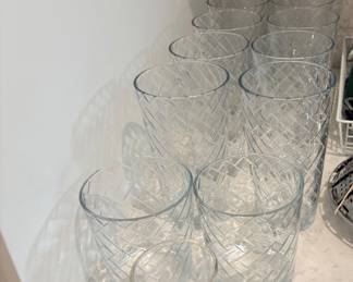 Set of drinking glasses