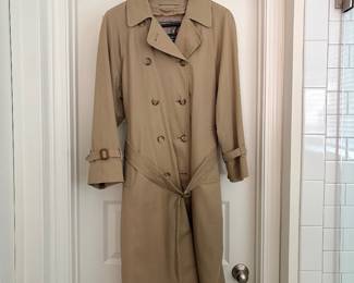 classic Burberry London trench coat in a beige cotton gabardine material