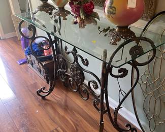 Glass top entry table