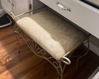 Iron vanity bench