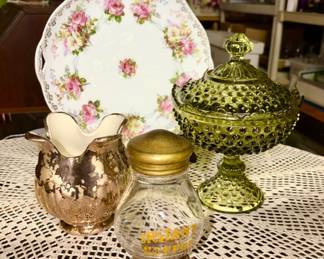 Vintage glass & porcelain collectibles