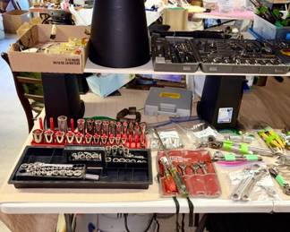 Lots of mechanic and hand tools, shop-vac