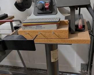 Delta 6” Variable Speed Grinder / Sharpener, Model 23-655