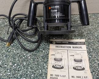 Black & Decker 1 hp Handheld router