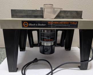 Black & Decker Router with Jig Saw Table