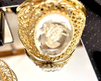 Vintage Whiting & Davis glass cameo bracelet