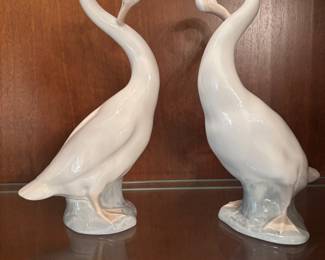 Lladro NAO swans