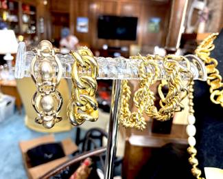 Link bracelets