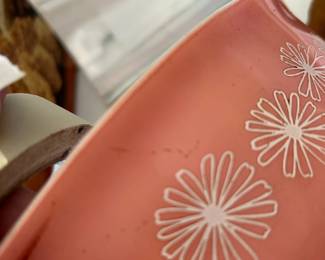 #130 Vintage Pink Pyrex Casserole - no lid $25.00