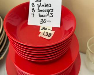 #138 Vintage 1968 Red Oneida Deluxe 8 place Setting $30.00