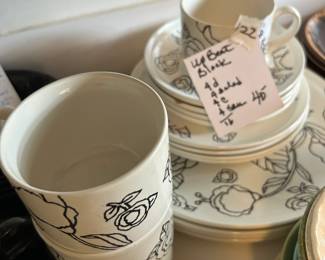 #122 Up-Beat Block Stoneware Mixed Set $40.00