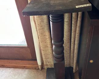 #22 Wood Fern Stand - 12square x 33 T $20.00
