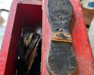 #60 Hand-Made Wood Shoe Shine Kit w/flip-top $20.00