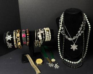 492 mixedcostumejewelrylotalexandania
