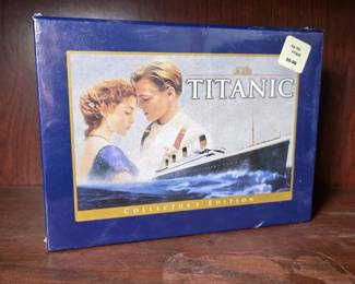 126 titaniccollectorseditionvhsboxset