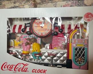 452 cocacoladinerwallclockbyburwoo