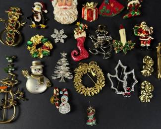 488 vintagechristmasbroochlotjjtanceri