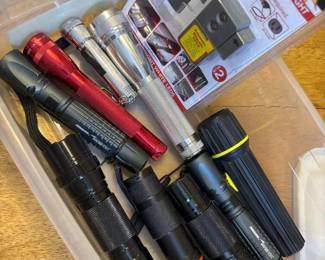 533 smalltoteofflashlights