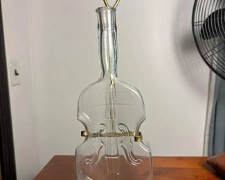 315 violinshapedglassbottlewithdisplay