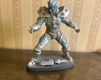 160 1997warnerbrosstudiomrfreezestatue