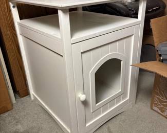 307 whitecatlitterboxenclosurewithside