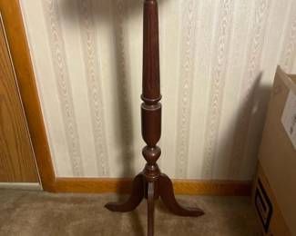 147 bombaycompanymahoganypedestalplants