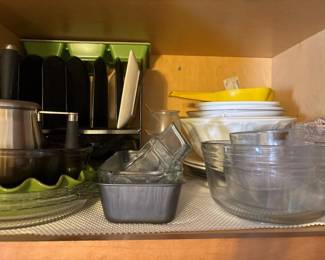 531 mysterykitchencabinetlot