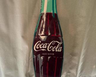 059 vintagecocacolabottleshapedtinsign