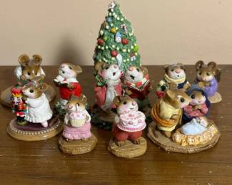 123 assortedweeforestfolkmousefigurines