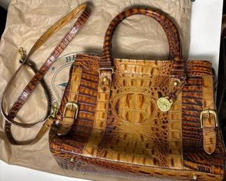 022 vintagebrahmincrocodilepatternedpurs