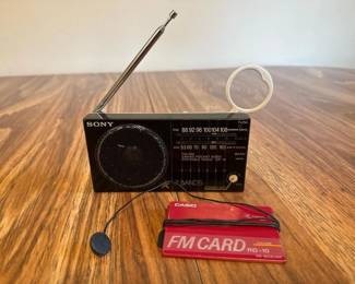 030 smallelectronicscollection
